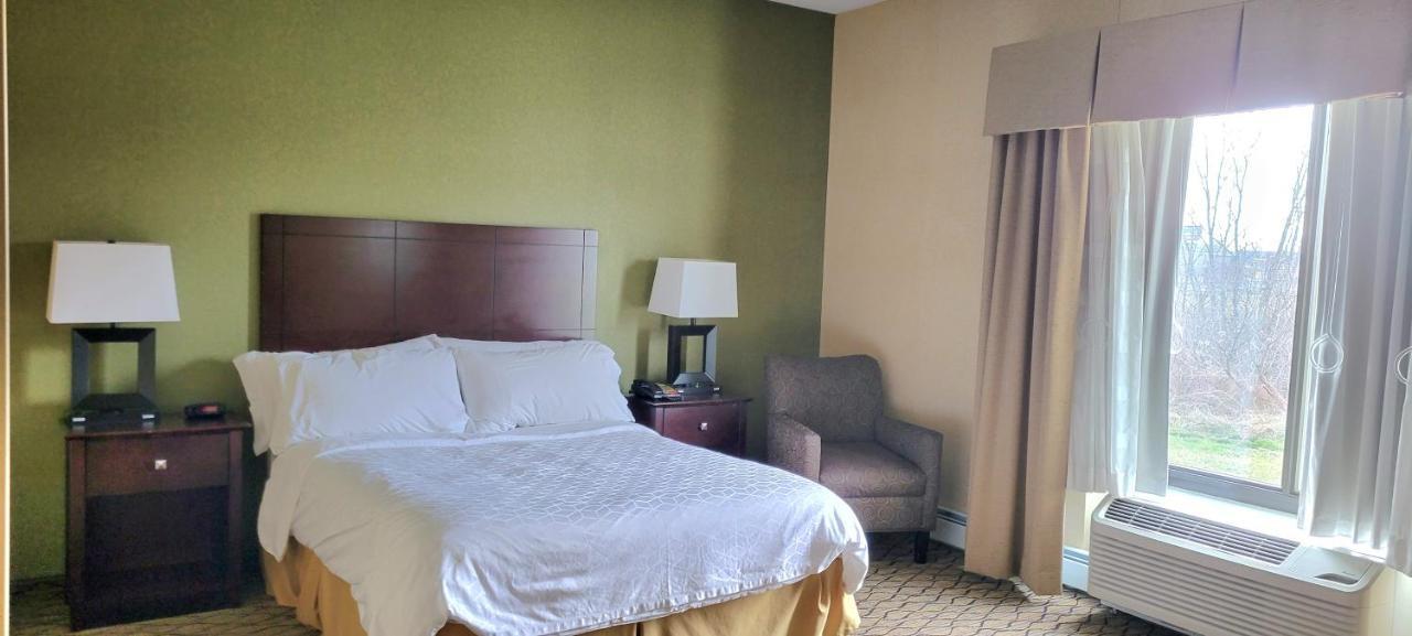 Wingate By Wyndham Kittanning Hotel Exterior photo